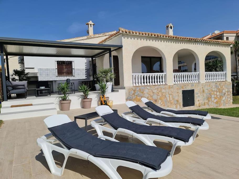 Villa On The Beach Playa Flamenca Orihuela Exterior photo